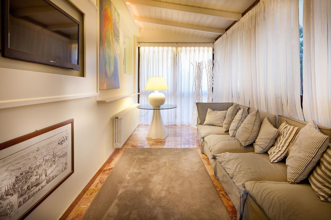 Hotel Beaurivage Фано Екстер'єр фото