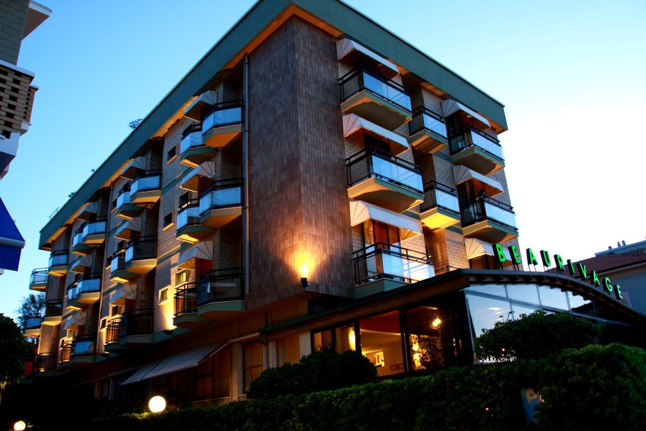 Hotel Beaurivage Фано Екстер'єр фото